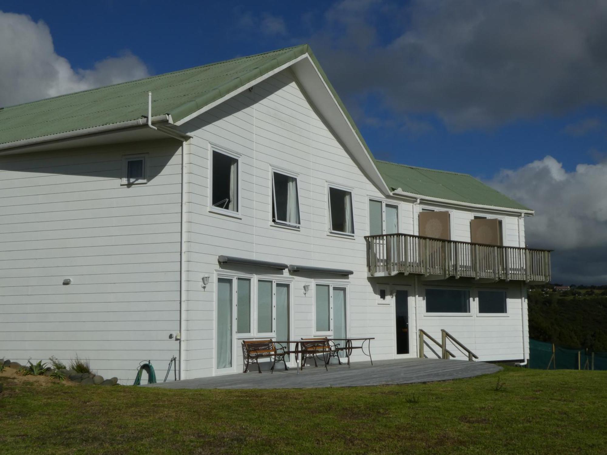 The Healthy Guesthouse Omapere Bagian luar foto